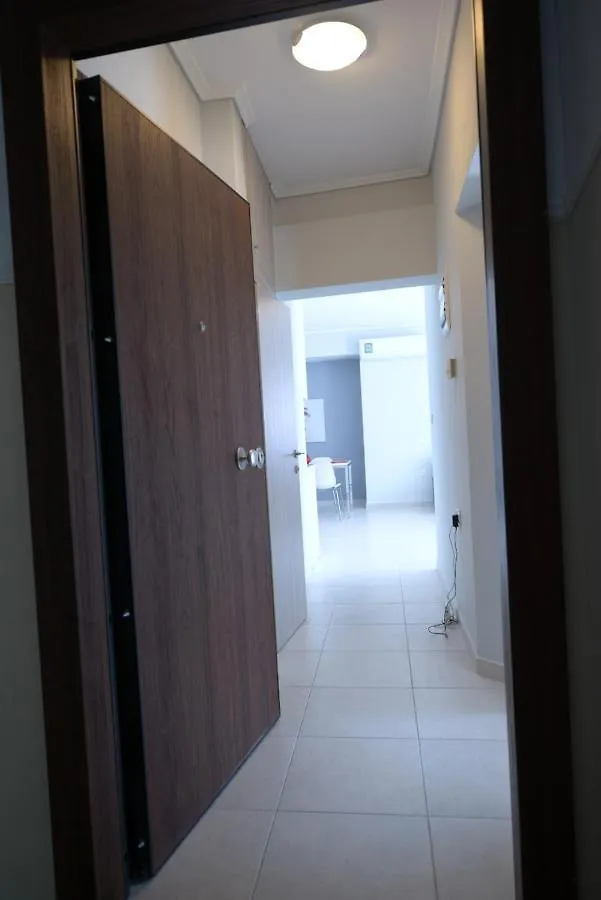 Modern Top Floor Apartment Thessaloniki