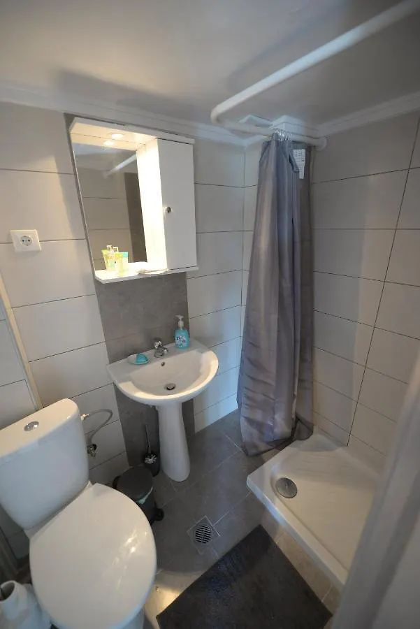Modern Top Floor Apartment Thessaloniki